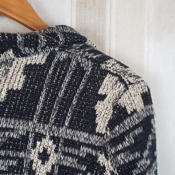 Lucky Brand‎ Aztec Blanket Cardigan Sweater Black Size Small - Picture 8 of 9